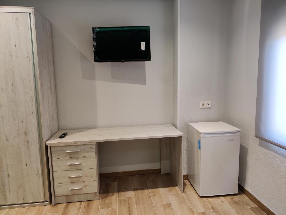 Duerme A Gusto - Tu Habitacion Acogedora En Torredonjimeno Екстериор снимка