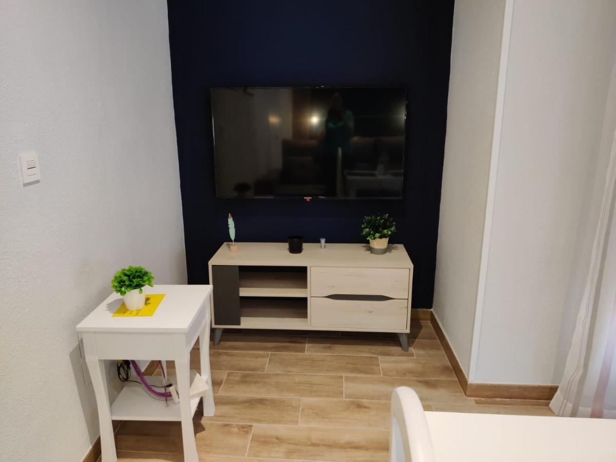 Duerme A Gusto - Tu Habitacion Acogedora En Torredonjimeno Екстериор снимка
