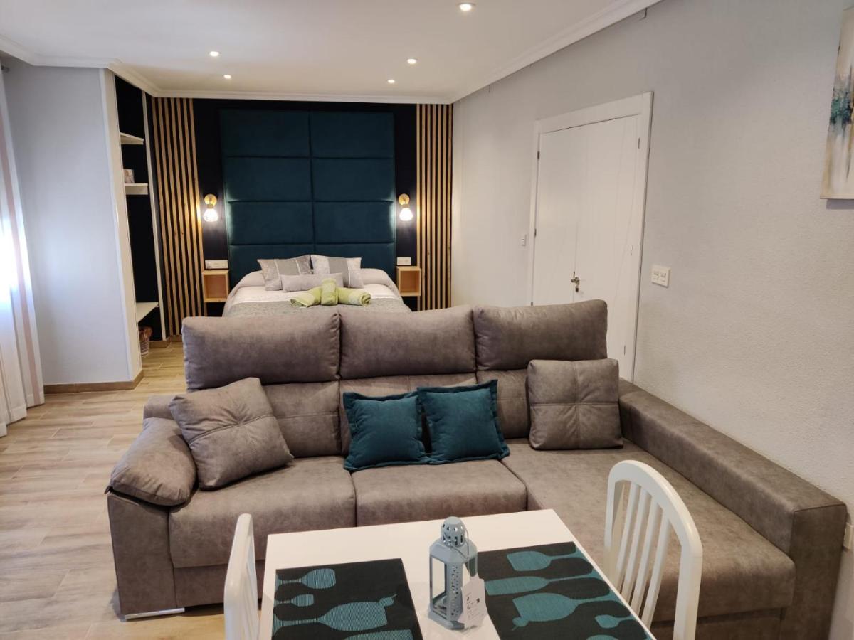Duerme A Gusto - Tu Habitacion Acogedora En Torredonjimeno Екстериор снимка