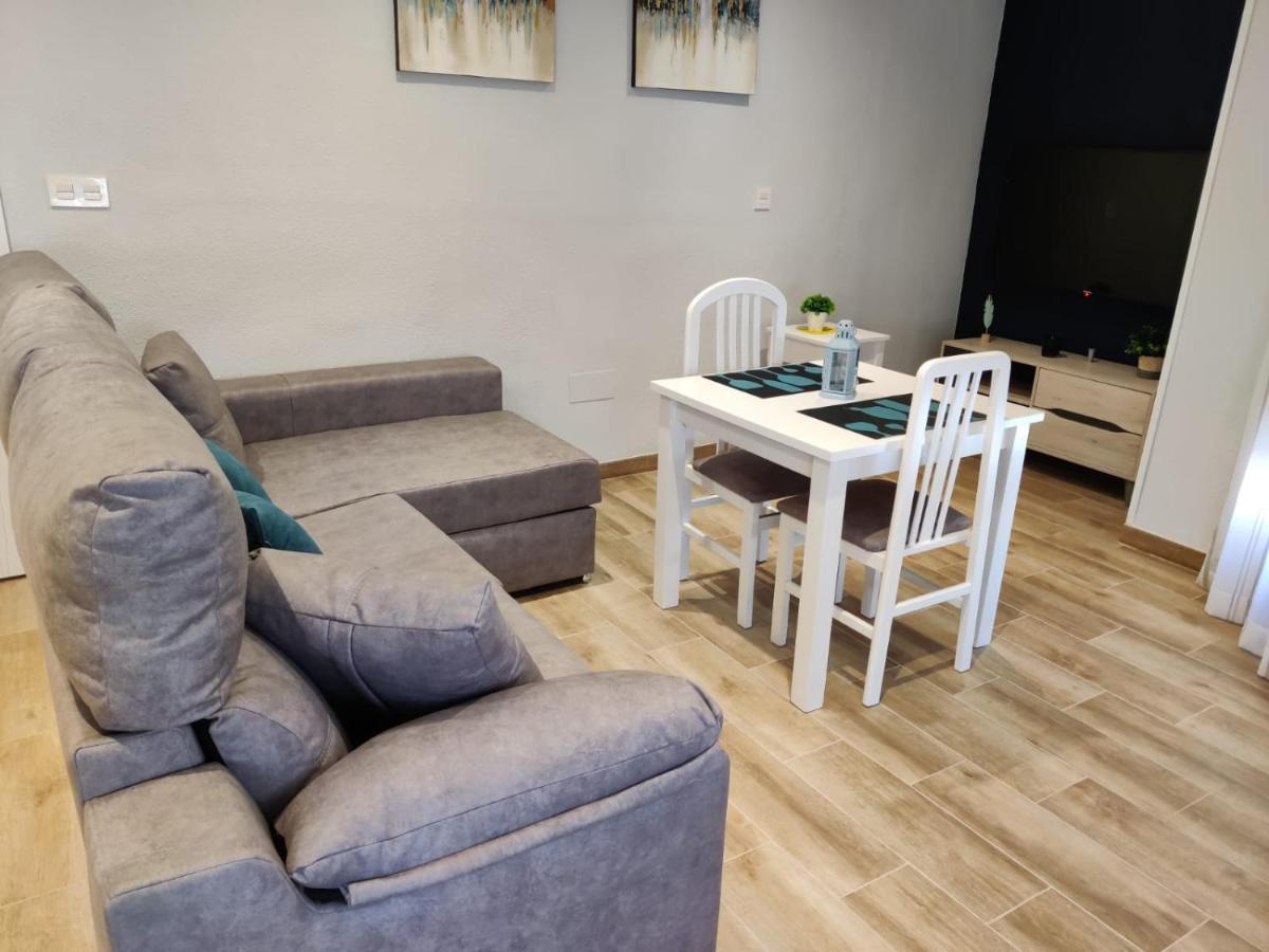 Duerme A Gusto - Tu Habitacion Acogedora En Torredonjimeno Екстериор снимка